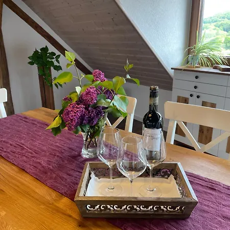 Apartmán Sonniges Ferienapartment Am Alten Binauer Schloss Binau